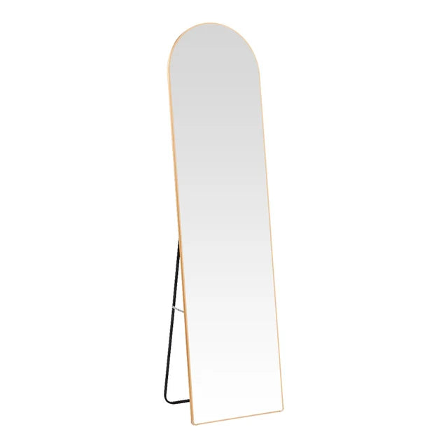✨ Oglindă cu cadru auriu 150 × 40 cm – DE ÎNCHIRIAT ✨